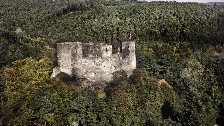 Ruine Kronsegg, © POV, Fotograf Robert Herbst