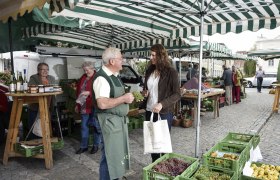 Wochenmarkt am Kornplatz, © POV, Robert Herbst